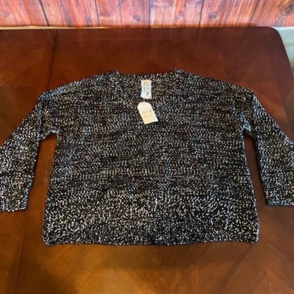 Sadie & Sage Womens Black & White Acrylic Sweater V neck size small - Picture 2 of 8